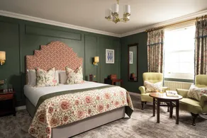 The Harbourview Hotel - Room