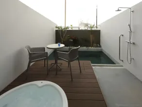 Hotel Locus - Piscine