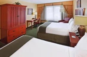 Country Inn & Suites by Radisson, Springfield Downtown - Zimmer