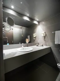 Mercure Bordeaux Le Lac - Salle de bain