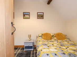 33 Main Road - Room