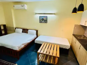 Samriddhi Studio Apartment Near IGI Airport - Zimmer
