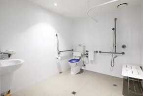 RNR Serviced Apartments North Melbourne - Bathroom