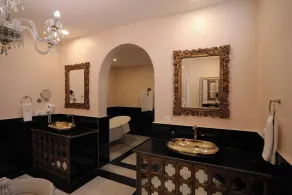 The Royal Retreat Resort & Spa - Chambre