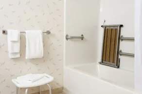 Country Inn & Suites by Radisson, Cedar Falls, IA - Salle de bain