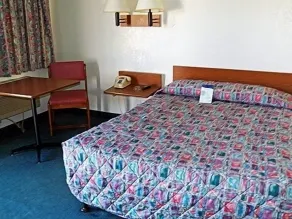 Rodeway Inn Fort Smith I-40 - Chambre