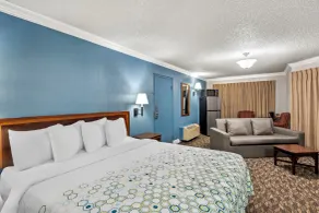 HomeTowne Studios by Red Roof Yuba City Bonanza - Marysville - Rom