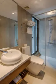 Fanta Suite Villa - Bathroom