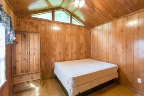 Sun Retreats Birchwood Acres - Zimmer