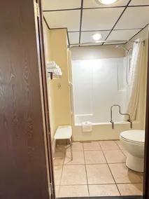 Hometown Inn & Suites - Rom