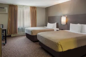 Econo Lodge Duluth near Miller Hill Mall - Chambre