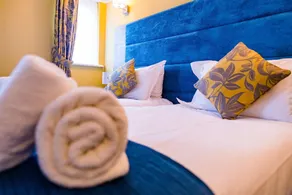 Stonecross Manor Hotel - Room