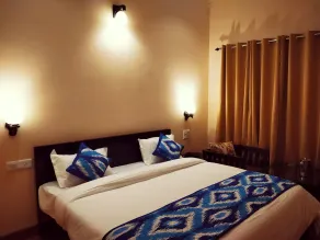 Hotel Vista Bhowali, Nainital - Vegetarian - Room