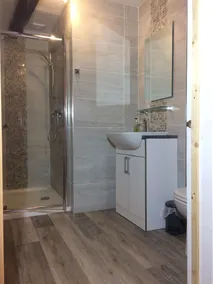 Bongate House - Bathroom