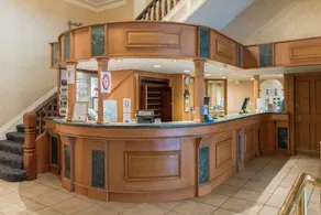 Cairn Hotel - Recepción