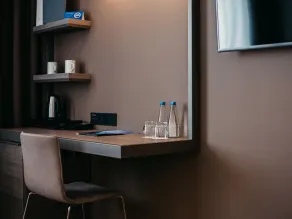 Q Hotel Plus Katowice - Room