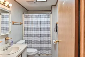 Charming Burdett Home with Grill, Gazebo + Yard - Innenbereich