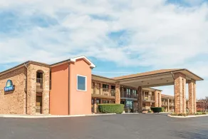 Days Inn by Wyndham New Market I-81 - Piscine