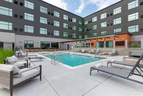 Cambria Hotel Austin Airport - Piscine