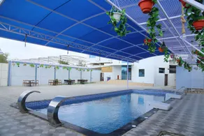 Vadpadraka Hotel And Resort - Piscine