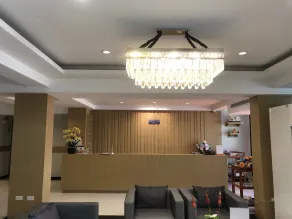 The Royal Ville Residence - Reception