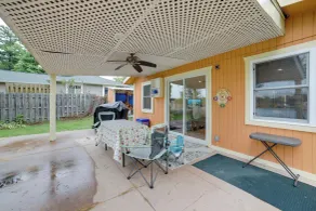 Homey Lakefront Escape w/ Boat Dock, Fire Pit - Interiør