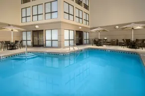 Holiday Inn El Paso Airport by IHG - Piscine