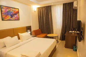 Five Clover Inn Abijo - Room