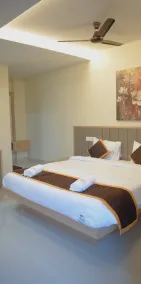 Relax Inn Suites & Rooms - Zimmer