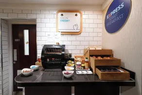 Holiday Inn Express Glenrothes by IHG - Restaurant