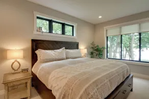 Pet Friendly Lakefront Home: Dock, Kayaks & More! - Intérieur