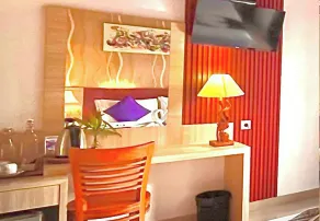 Wait Garden Cottage - Room