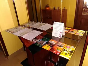 Excelente Piso a 5 minutos del Casco Histórico - Hall