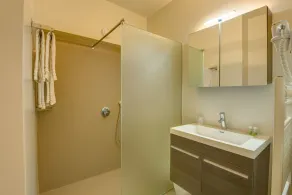 Arass Hotel & Business Flats - Bathroom
