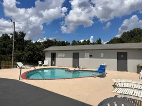 Travelodge by Wyndham Clarksville - Piscine