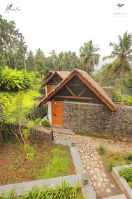 Maayaa riverside villa by KPM Tripenta - Room
