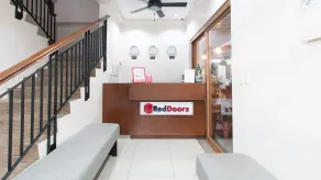 RedDoorz Plus @ Diola Villamonte Bacolod - Réception