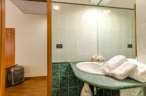 Hotel Federico II - Bathroom