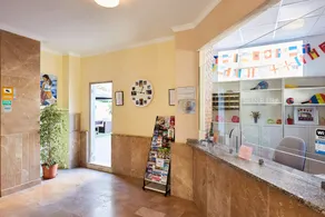 Sonrisa Apartments - Rezeption