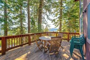 Deck w/ Mountain Views: Cabin in Bear Valley! - Interiør
