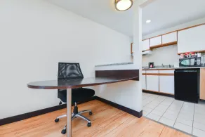 Red Roof Inn PLUS+ & Suites Guilford - Chambre