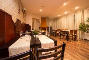 Humala Guest House - Restaurant