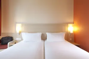 Ibis Hong Kong Central & Sheung Wan - Room