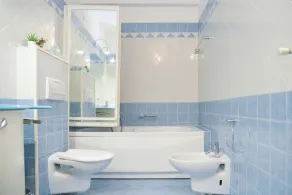 Ferienhaus Seeblick Pocobelli in Melide - Badezimmer