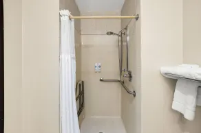 Comfort Inn Van Wert - Bad