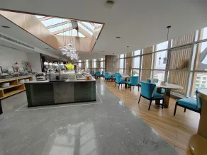 Tuke Hotel (Shanghai Hongqiao Hub Yan'an West Road Branch) - Restauracja