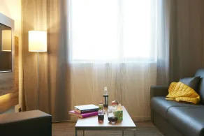 Moxy Edinburgh Airport - Chambre