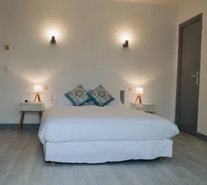 Hôtel de France - Værelse