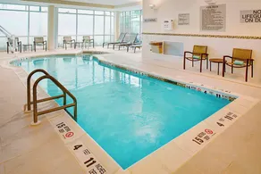 SpringHill Suites by Marriott Carle Place Garden City - Piscine