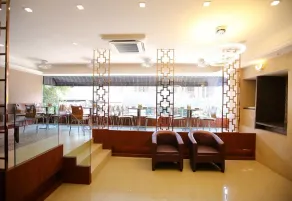 Treebo Venition Inn - Restaurant
